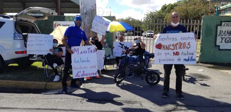 Puerto Rico - Salary