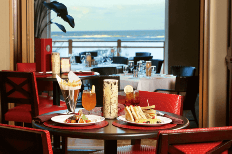 6 Romantic Restaurants Across Florida