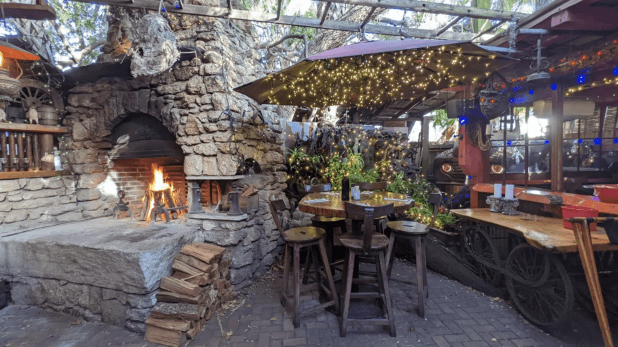 6 Romantic Restaurants Across Florida