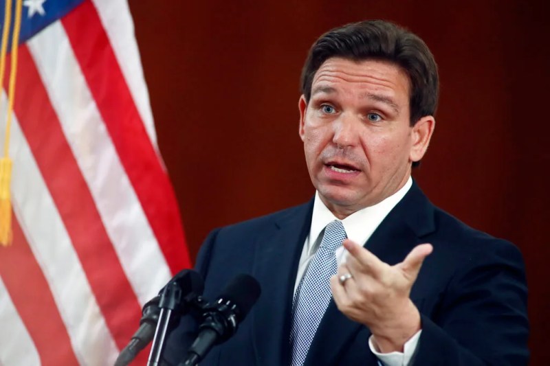 DeSantis - school - voucher