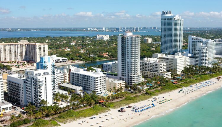 The best waterfront restaurants in Miami, according to Yelp